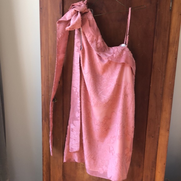 Elliott Dress - Picture 2 of 4